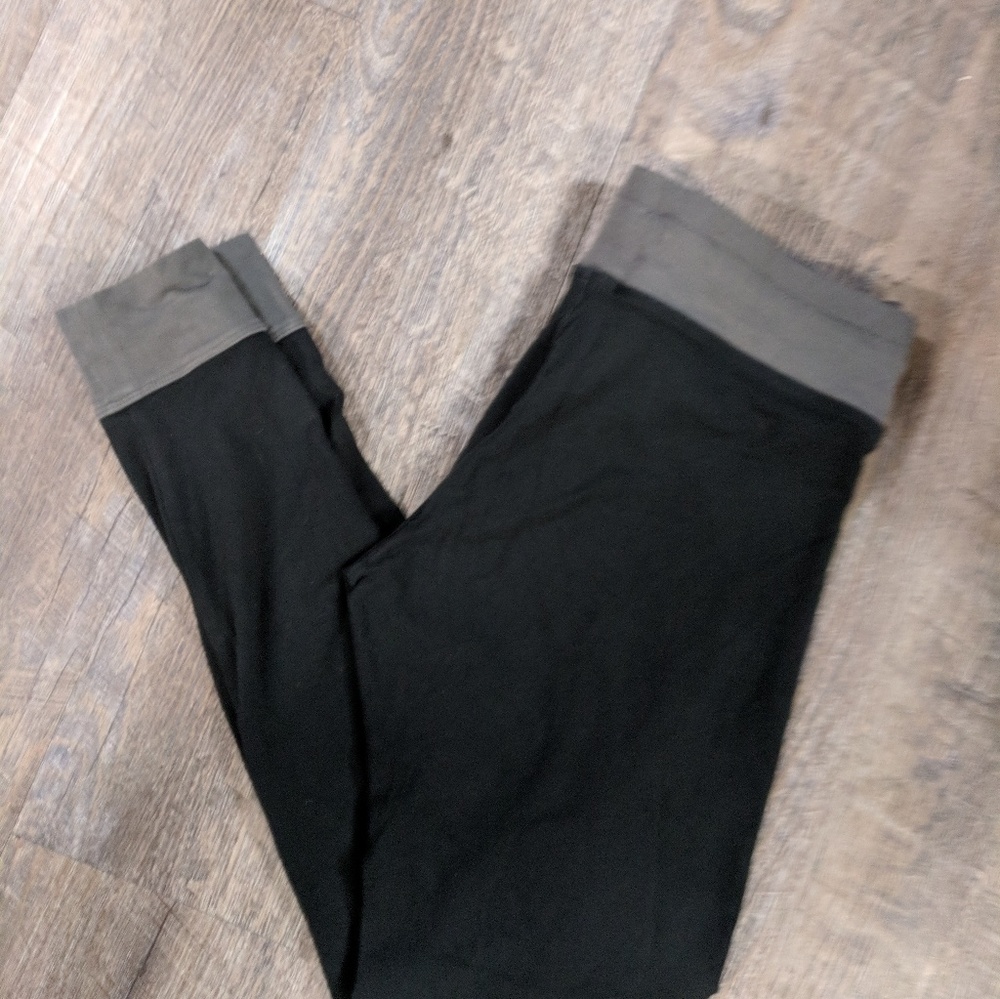 Yoga pants